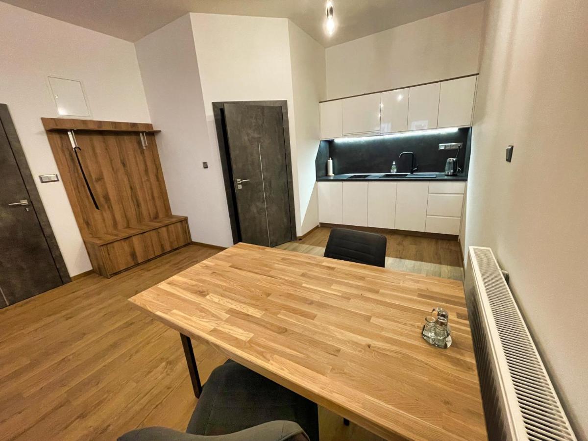 Apartment Elinel Ζιλίνα Εξωτερικό φωτογραφία